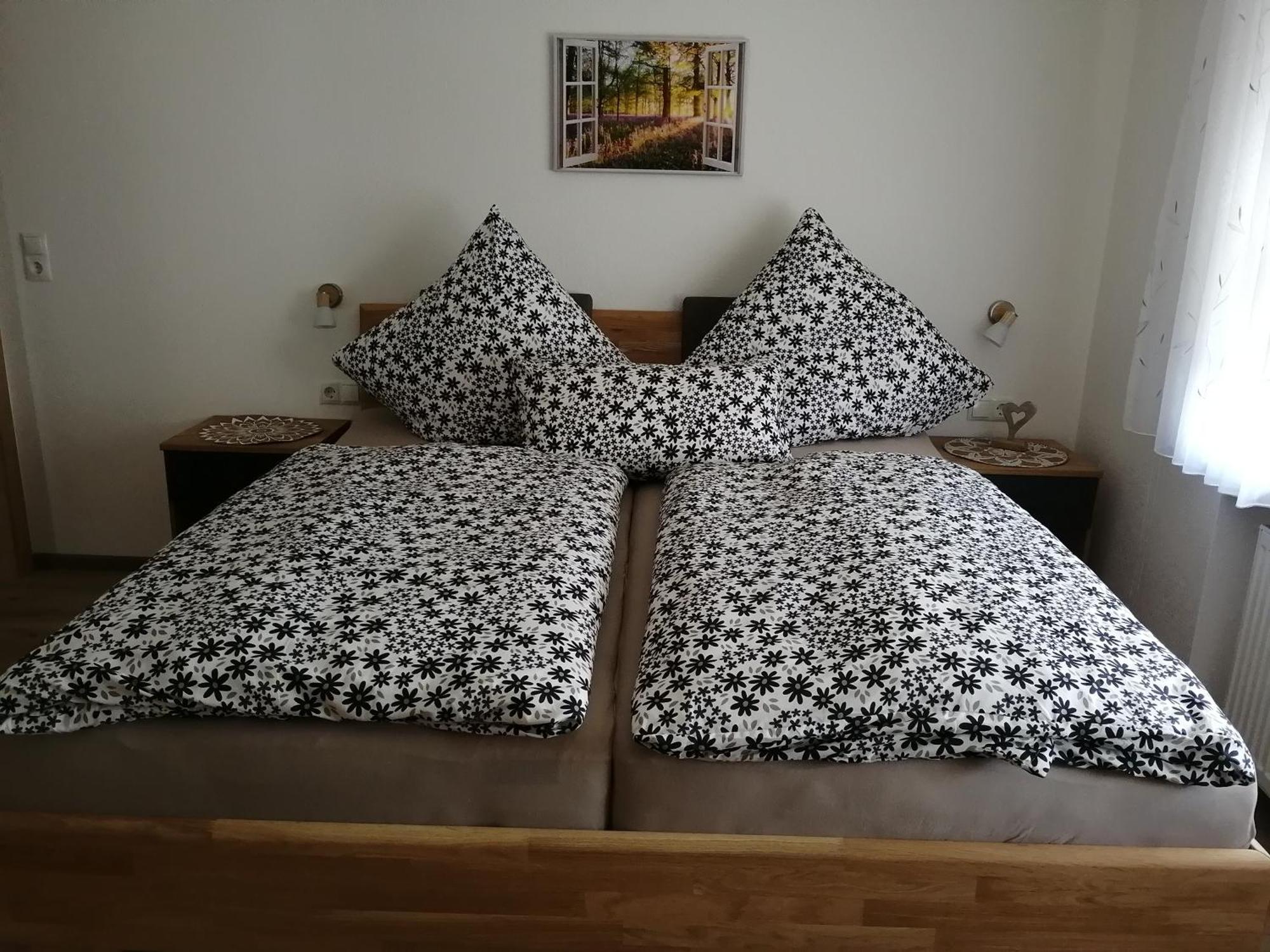 Eifelferienwohnungen "Familie Saxler" Bereborn Exterior foto